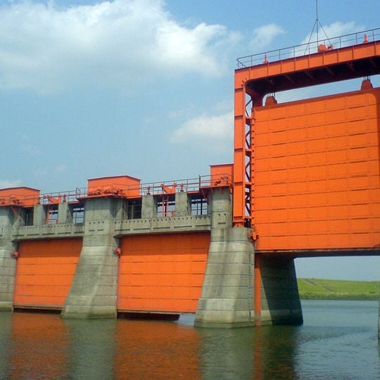 Old Iwabuchi Sluice Gates