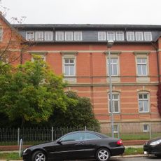 Doppelmietshaus mit Vorgarten (Nebenanlage) Henriettenstraße 16; 18