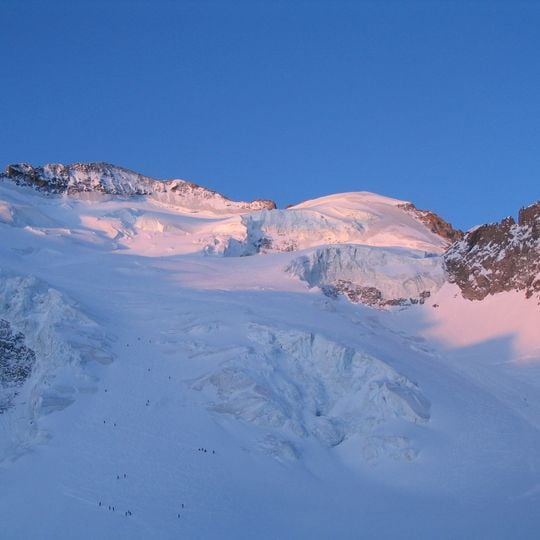 Cúpula de Neve dos Écrins