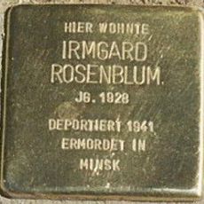Stolperstein en memoria de Irmgard Rosenblum