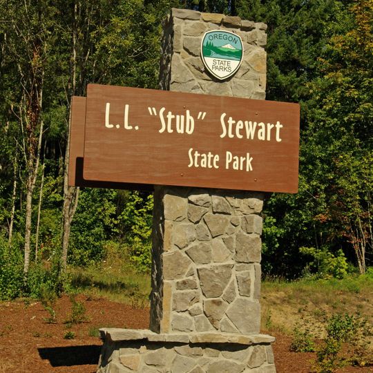 L. L. "Stub" Stewart State Park