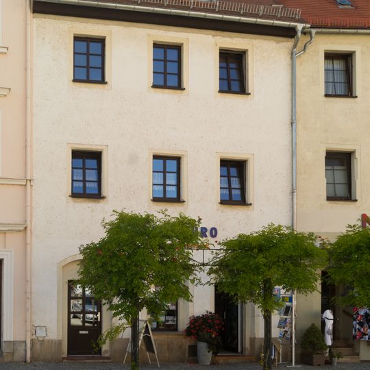 Wohnhaus in geschlossener Bebauung Markt 19