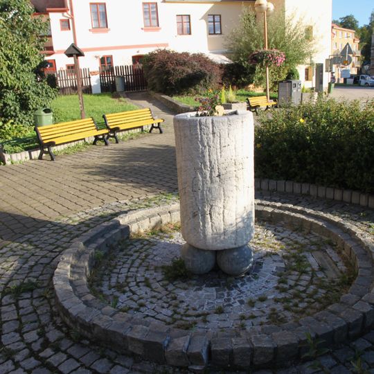 Fontána Olbrama Zoubka a Ivo Loose v Prachaticích