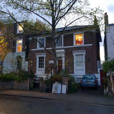 48 And 48A, Stockwell Park Road Sw9