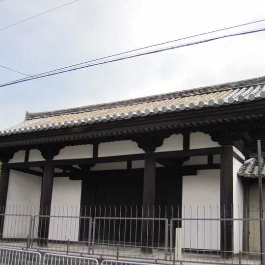 Porte du Lotus du temple de l'Est
