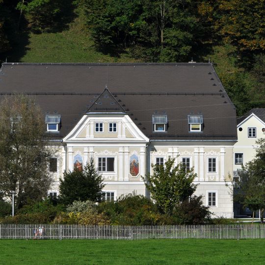 Altersheim, Gräfin Anna Lamberg-Stiftung