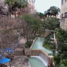 Paseo del Alamo