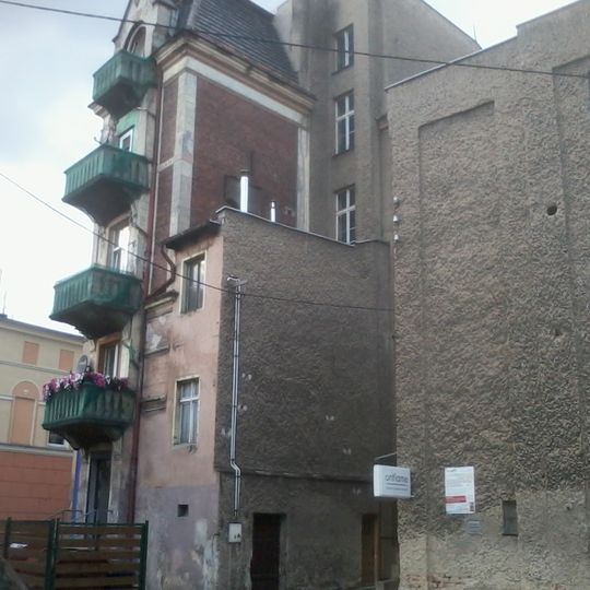 Skłodowskiej-Curie 1 w Kluczborku