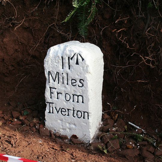 Milestone, Old Exeter Road, 30m N of track to West Pitt Farm