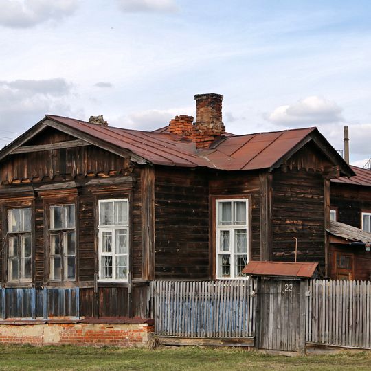 Дом для рабочих деревянный
