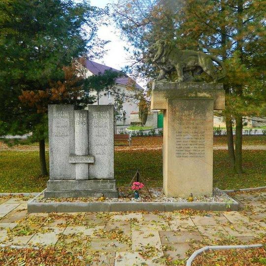 Pomník padlým z 1. světové války v Kačicích