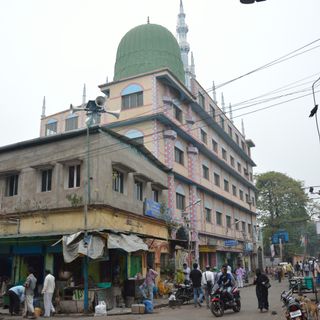 Sola Ana Mosque