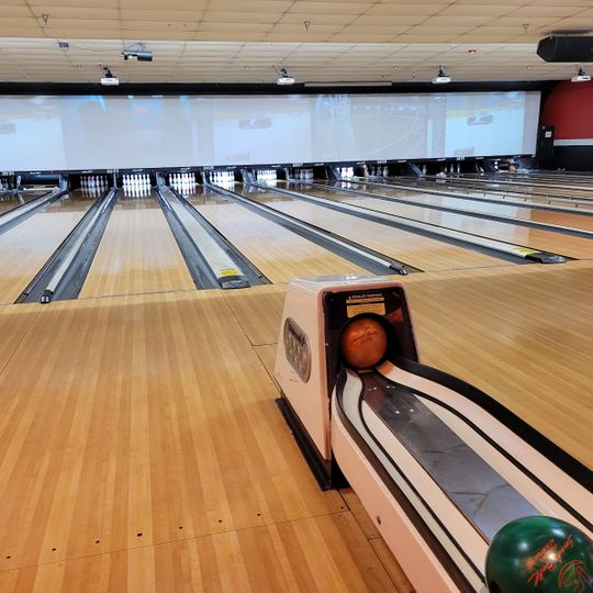 AMF Peoria Lanes