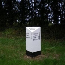 Milepost, just S turn to Oulton House