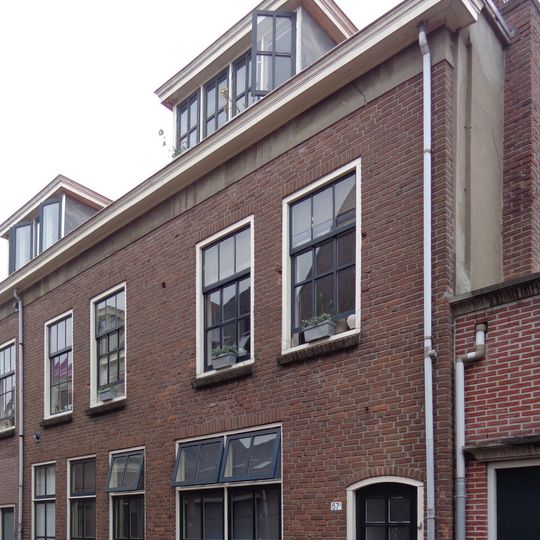 Pand met restanten van de middeleeuwse stadsmuur