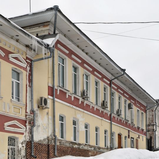 Дом Буруниных