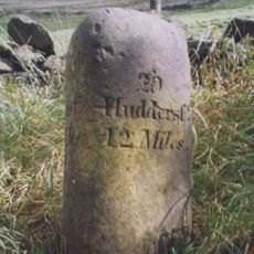 Milestone, ExYW N of Uppermill