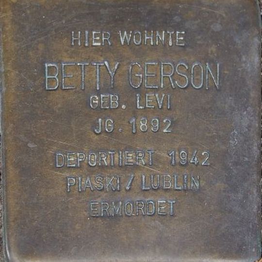 Stolperstein dedicated to Betty Garson