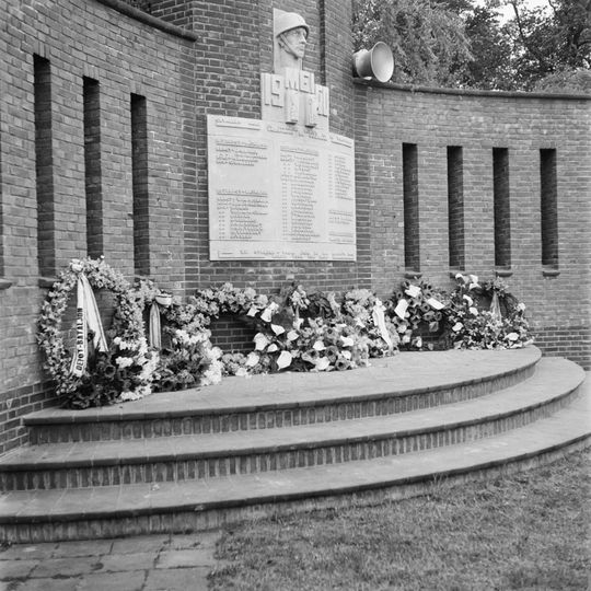 Monument aan de Haagsche Schouwweg