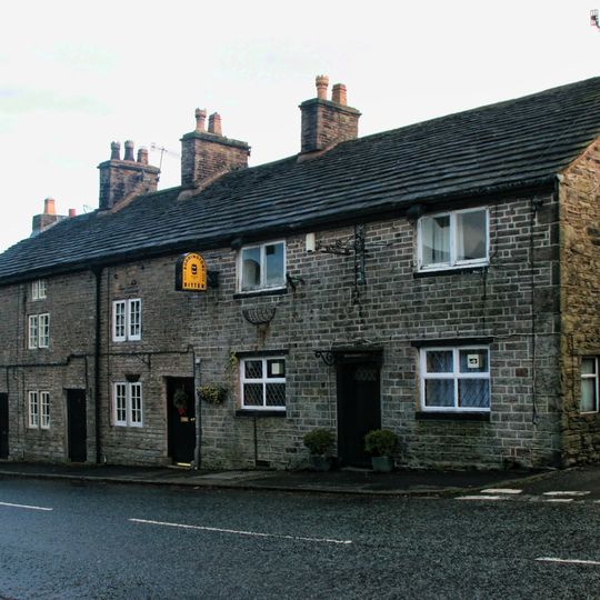 Bull's Head Cottages and the Bull's Head