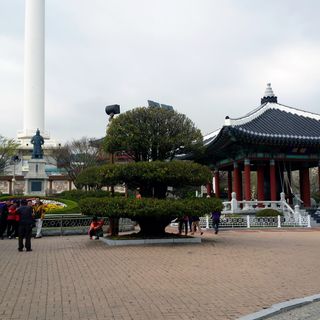 Yongdusan Park