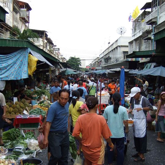 Khlong Toei Market