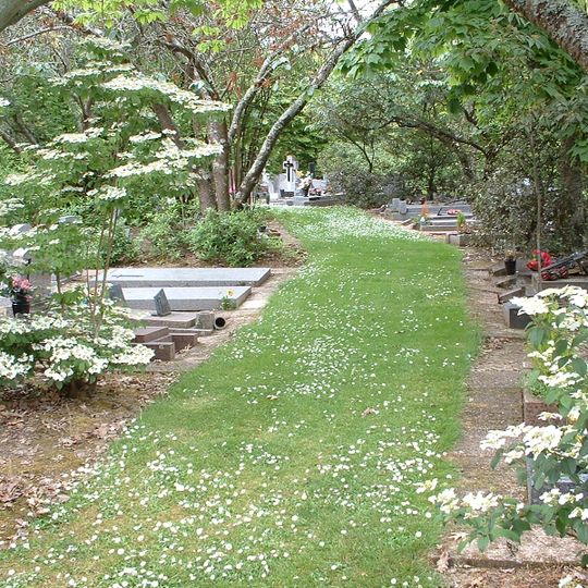 Cemeteries in Nantes