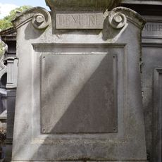Grave of Deniere