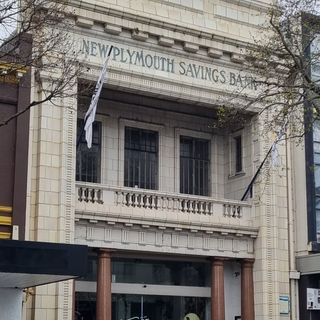 New Plymouth Savings Bank (Former)