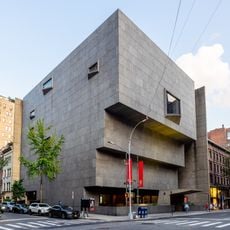 945 Madison Avenue