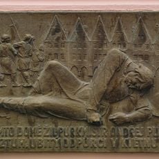 Pamětní deska Ondřeje Puklice ze Vztuh