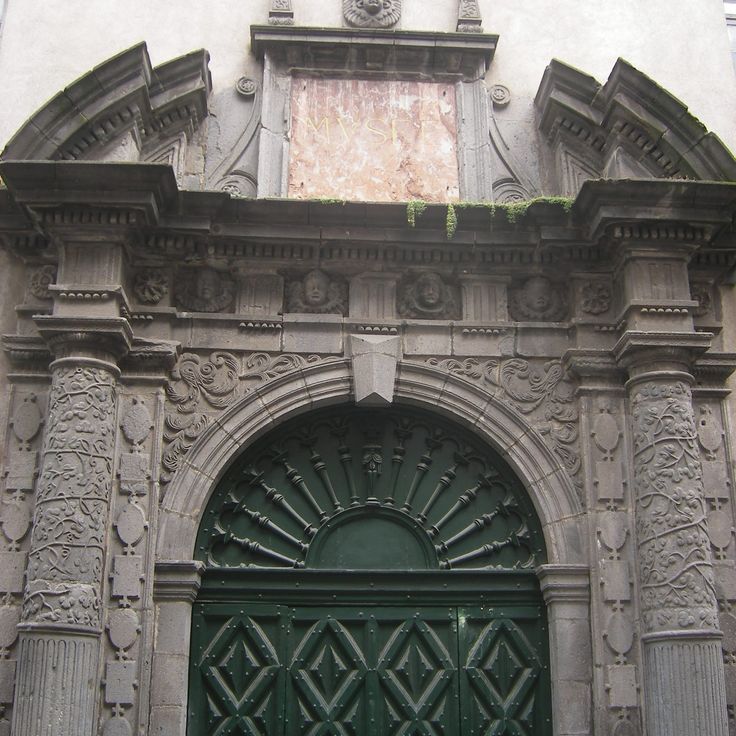 Collège Jeanne de la Treilhe
