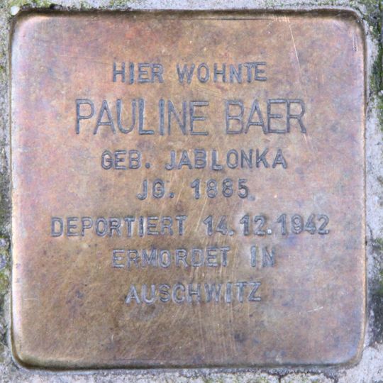 Stolperstein en memoria de Pauline Baer