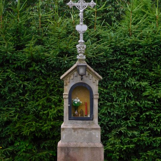 Cross in K. Čapka street