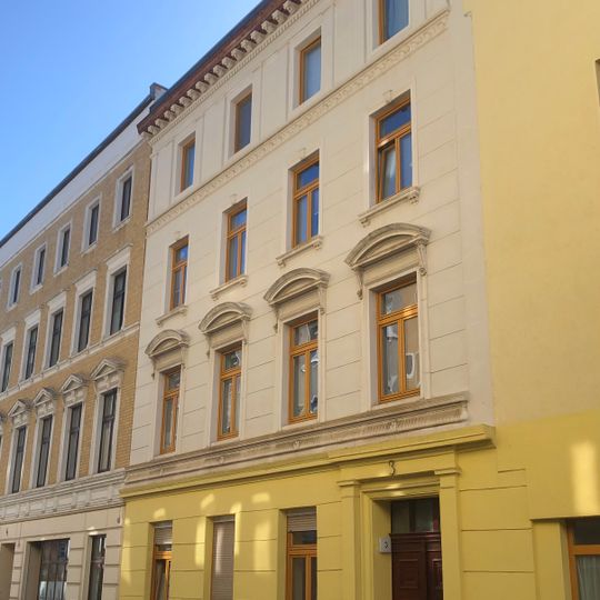 Karl-Schmidt-Straße 3