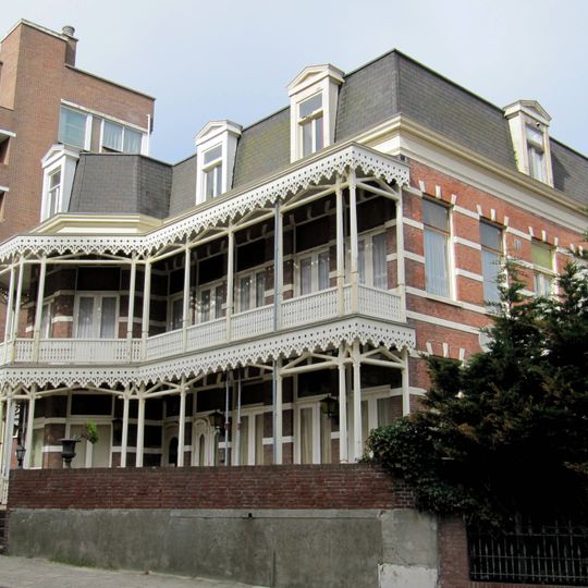 Vrij gesitueerd pension