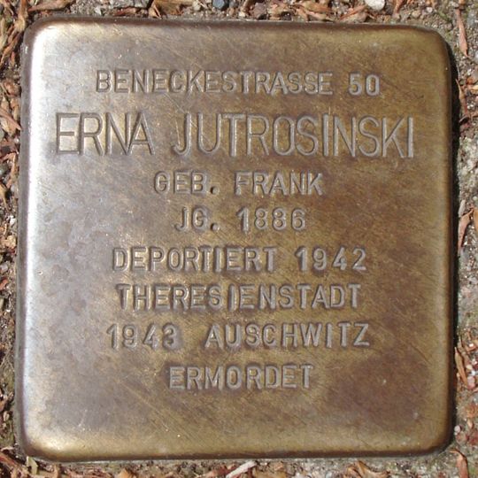 Stolperstein en memoria de Erna Jutrosinski