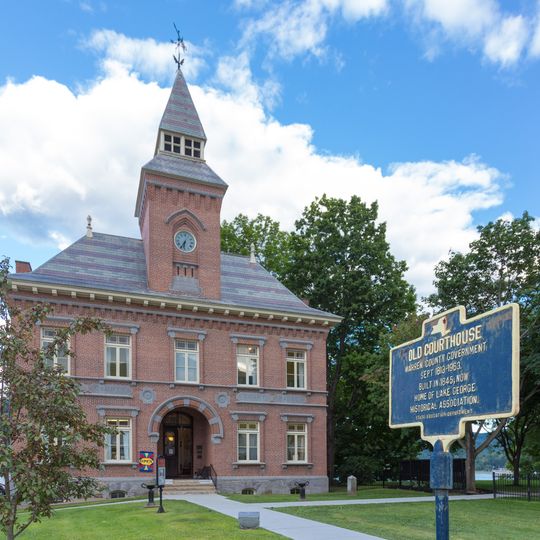 Old Warren County Courthouse Complex
