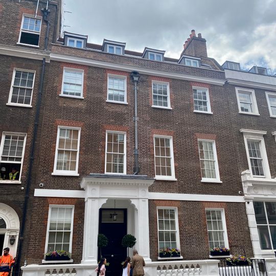 31, Sackville Street W1