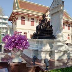 Statue of King Chulalongkorn