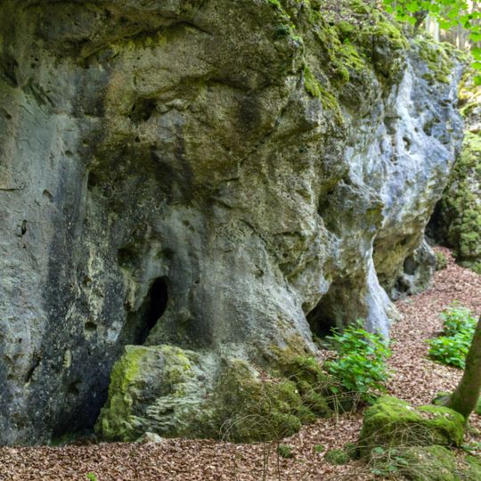 Dolomitfelsgruppe Kirchengrotten SW von Engelhardsberg