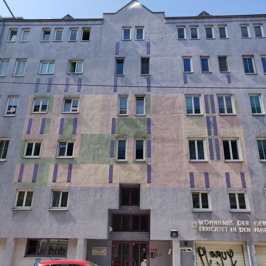 Gemeindebau Diefenbachgasse 30