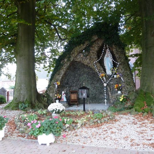 Lourdesgrot Banholt