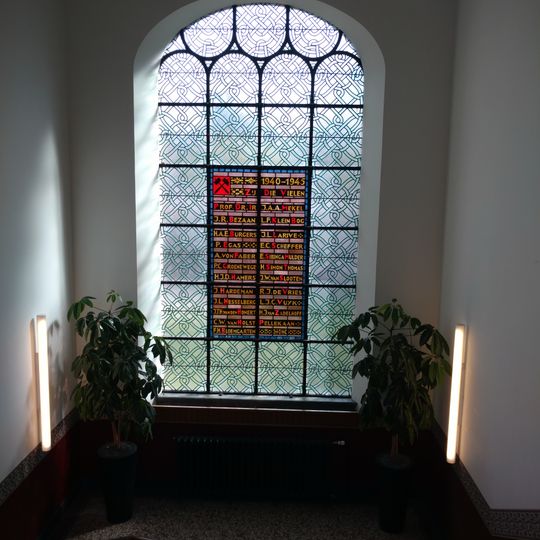 Gedenkraam voor de slachtoffers van de TH Mijnbouw