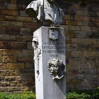 Grave of Antoine Gailleton