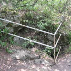 Erdőhát-út Cave