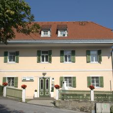 Wohnhaus, Ehem. Schule