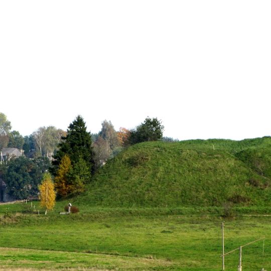Pašlavantys hillfort
