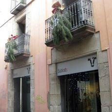 Building in carrer Santa Elisabet