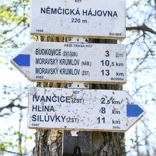 Rozcestník Němčická hájovna